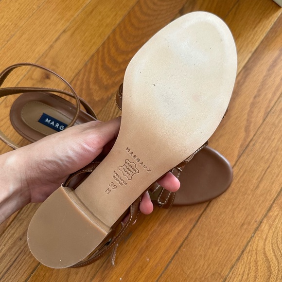 Margaux Saddle Tan Heels - Picture 3 of 4